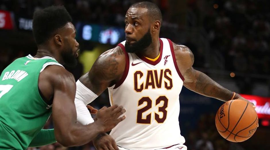  罗马关键战失利跌出前四  