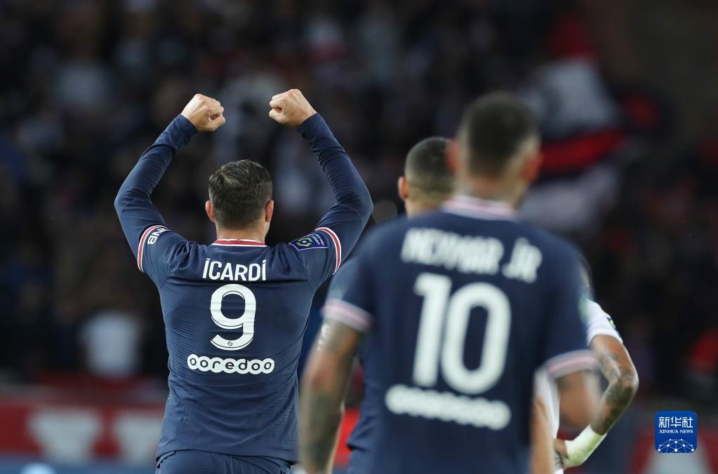  巴黎圣日耳曼，主场大胜里昂  