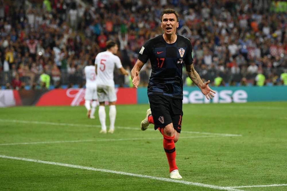  门兴格拉德巴赫逆转取胜,展现德甲黑马本色  